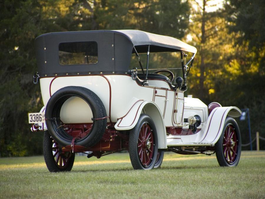  Peerless Model 48 7-Passenger Touring 1915 года  (фото 2 из 3)
